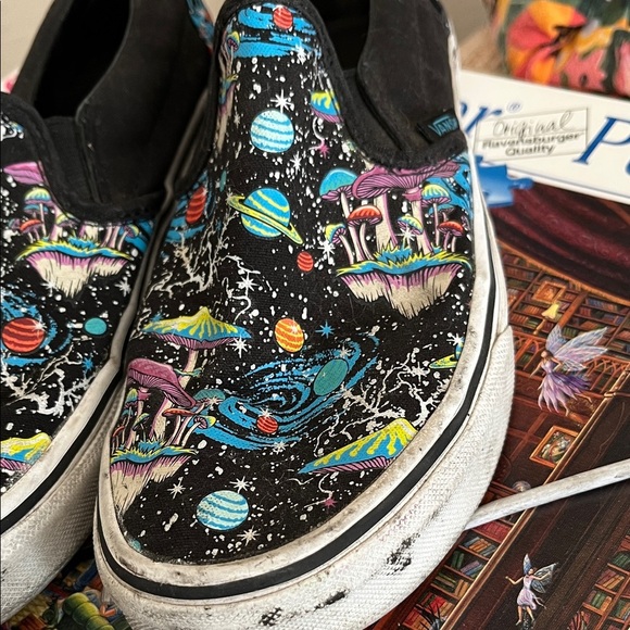 Vans Cosmic Galaxy Mushroom Skate Shoes Size 6.5 Women 5 Men - Picture 2 of 8
